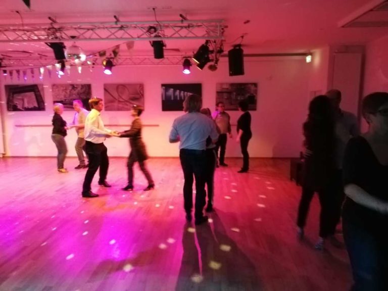Tanzen In Essen Ab 40 Tanzschule in Essen - Tanzkurse für Erwachsene und Kinder