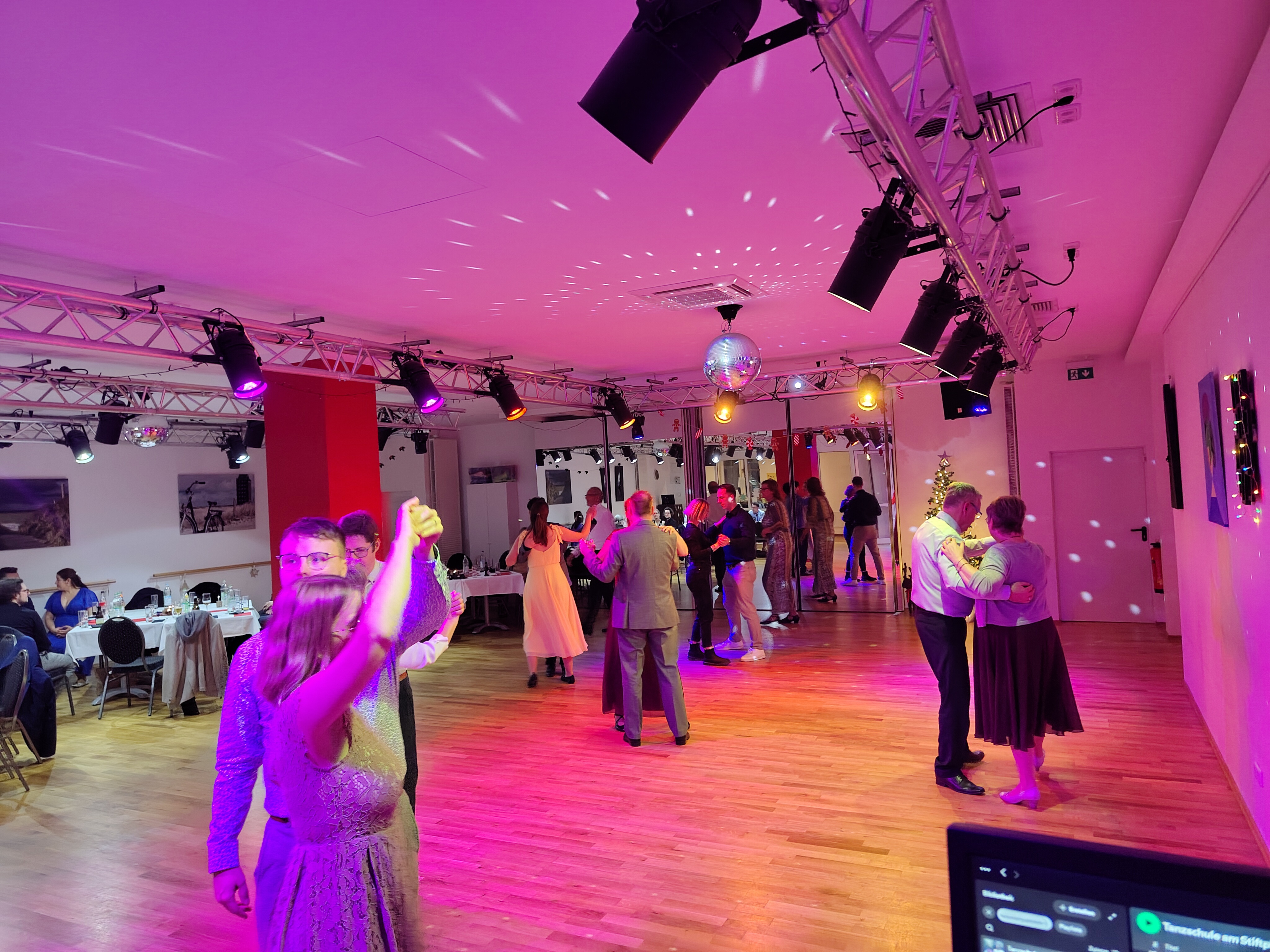 Tanz in den Mai | 30.04.2026 ab 20:45